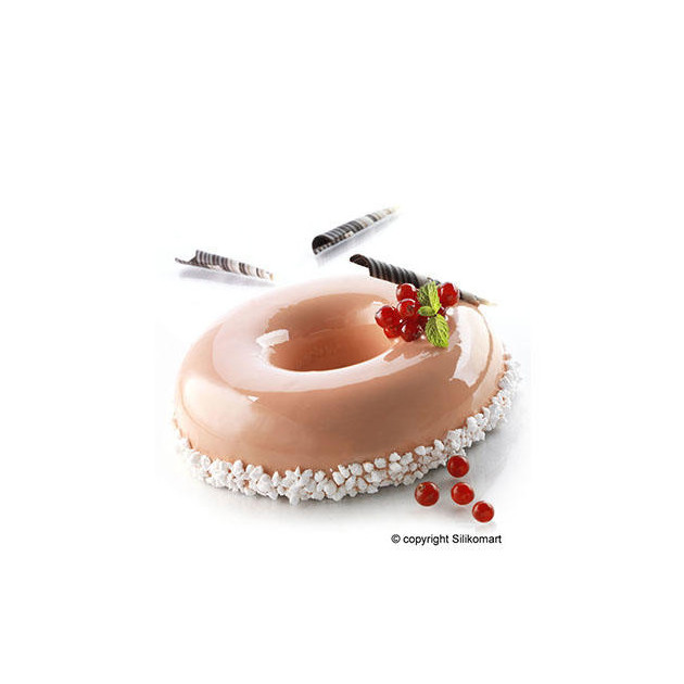 Savarin realise a l'aide du moule silicone savarin 16cm