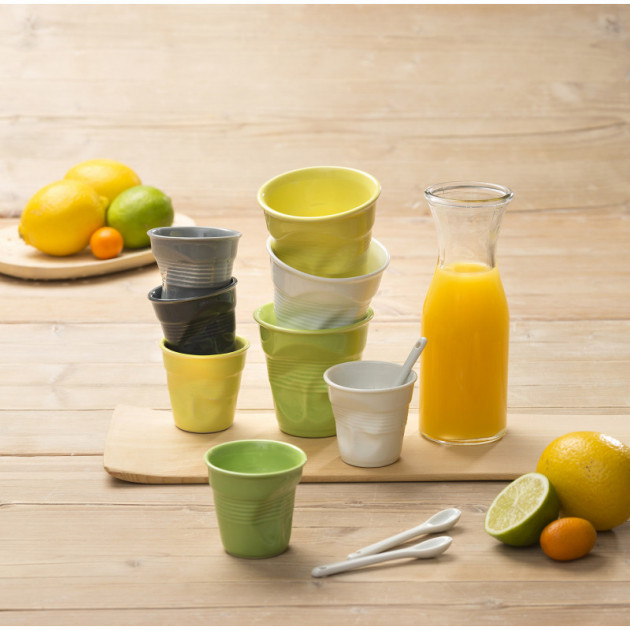 Presentation des Gobelets Froisses Revol Presentation des Gobelets Froisses Revol