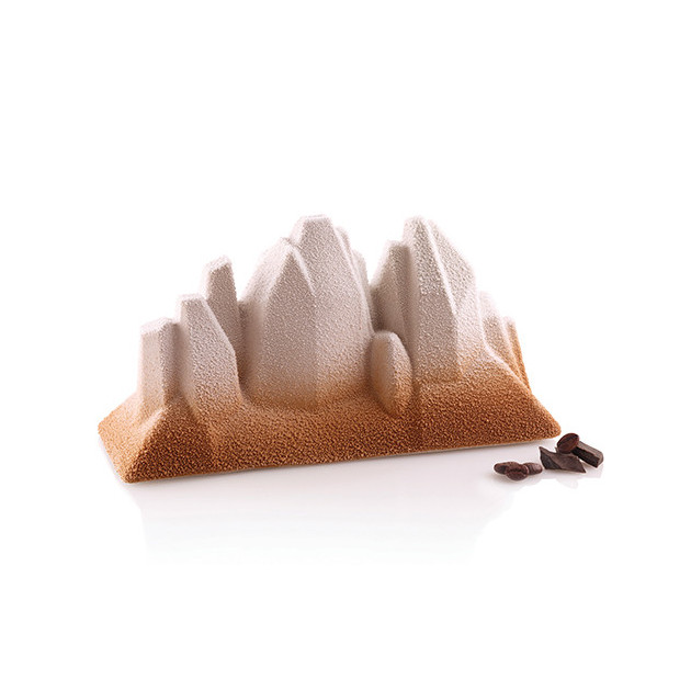 BÃ»che de Noel Trompe l'Oeil Montagne realise avec le moule en silicone Tre Cime 650ml