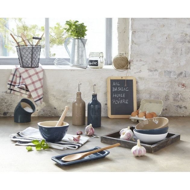 Les poteries de la gamme Ustensile Emile Henry Les poteries de la gamme Ustensile Emile Henry