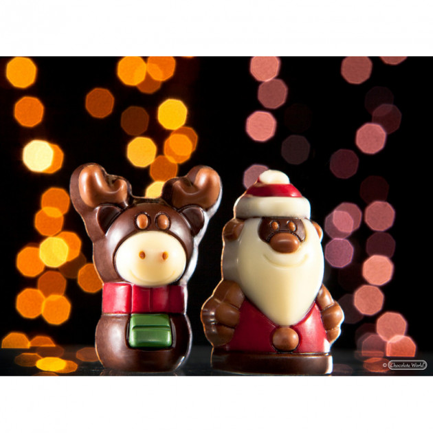 Renne du Pere Noel en chocolat et Pere Noel realises avec les moules a chocolat Chocolate World