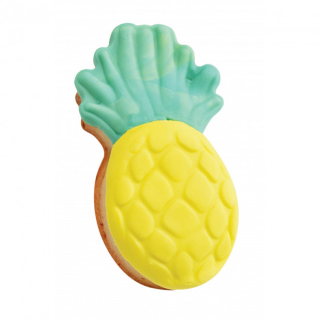 Gateau Ananas realise avec le Moule Silicone Summer Gateau Ananas realise avec le Moule Silicone Summer