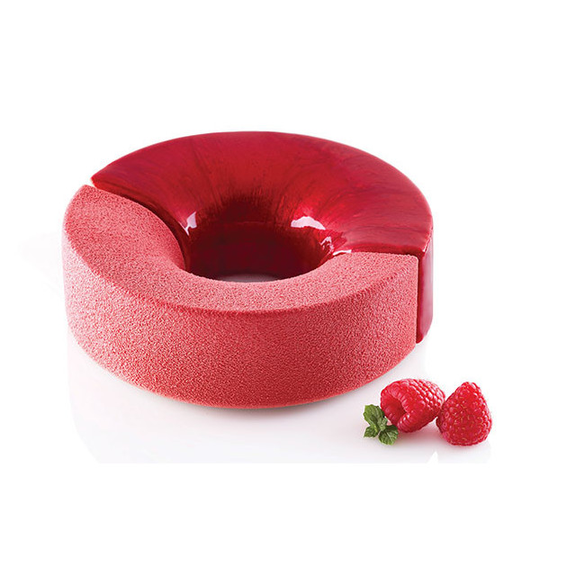 Gateau bicolore savarin realise avec le moule silicone Silikomart Gateau bicolore savarin realise avec le moule silicone Silikomart