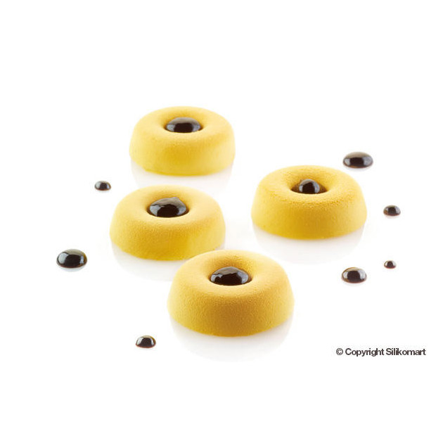 Mini savarins realises avec le moule silicone silikomart