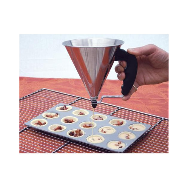 Exemple d'utilisation de l'entonnoir a piston De Buyer Exemple d'utilisation de l'entonnoir a piston De Buyer