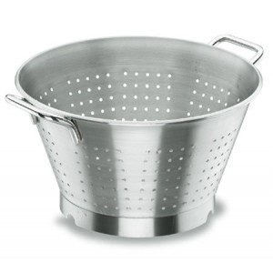 Passoire conique sur cercle en inox diamètre 36cm Passoire conique sur cercle en inox diamètre 36cm