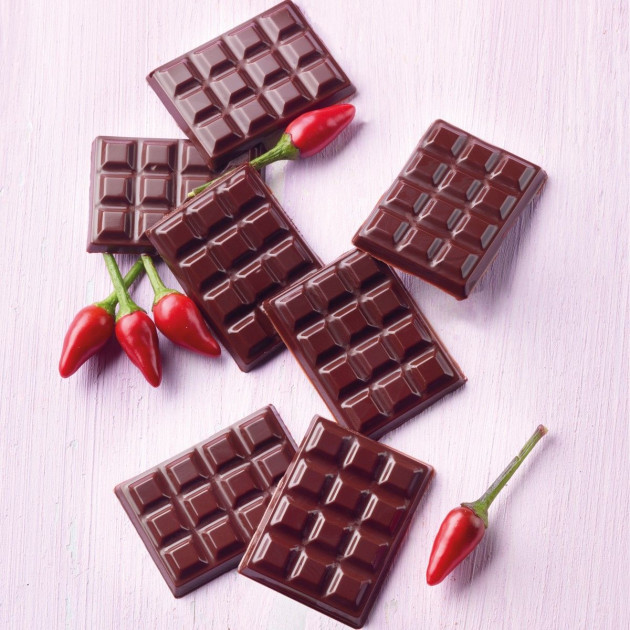 Décor en chocolat : 20 mini tablettes en chocolat noir