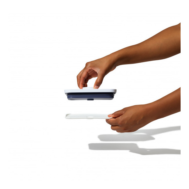 Boîte de Conservation Pop Rectangle 3,5L Oxo Good Grips enlever le joint étape 2