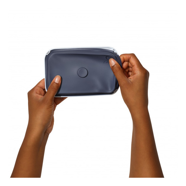 Boîte de Conservation Pop Rectangle 3,5L Oxo Good Grips enlever le joint étape 3