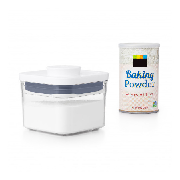 Boîte de Conservation Pop Carrée 0,4L Oxo Good Grips pour conserver la levure