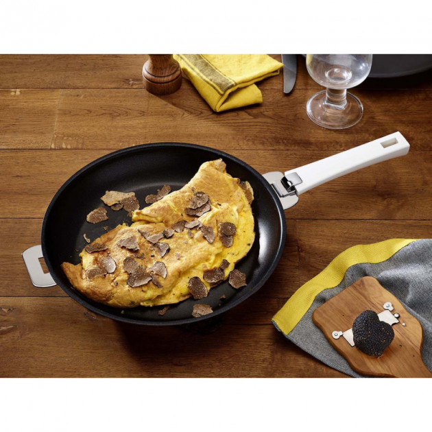 Exemple d'utilisation de la Poele Mutine Manche Amovible