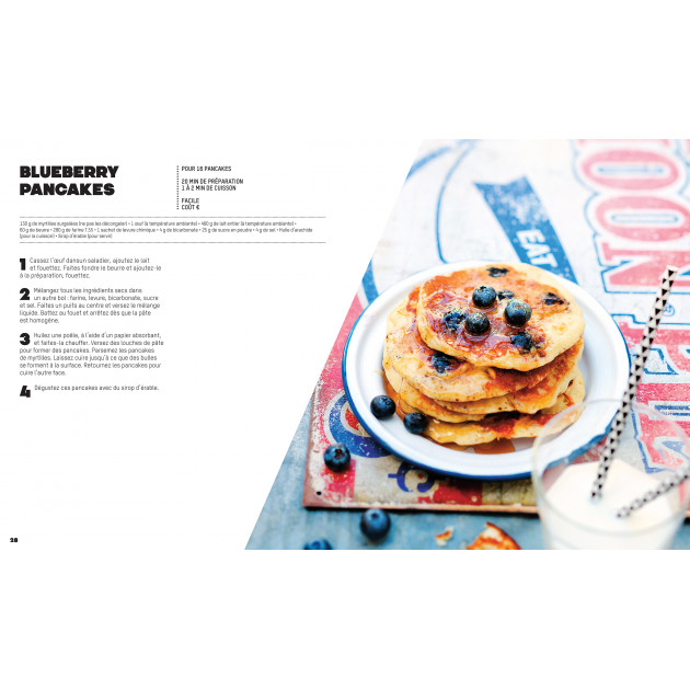 Plat typique américain : recette pancakes aux myrtilles - Hachette