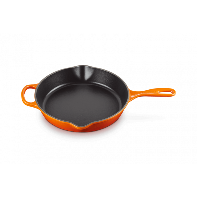 Skillet Le Creuset avec une poignée d'assistance