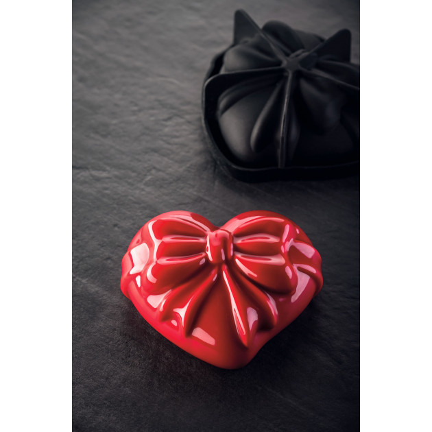 Moule Silicone Mini Cadeau Coeur 14,8 x 13,4 cm x H 5,8 cm Pavoni