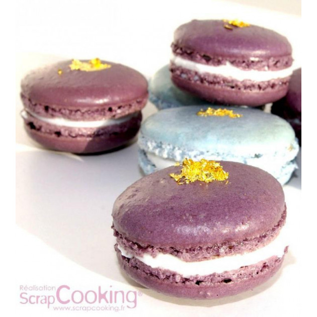 Macarons realises avec du colorant alimentaire pourpre Scrapcooking Macarons realises avec du colorant alimentaire pourpre Scrapcooking