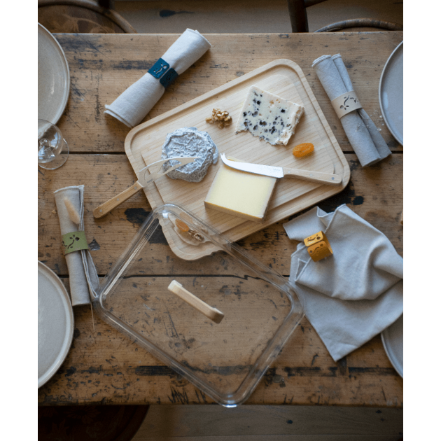 Cloche en verre avec plateau fromage Cloche en verre avec plateau fromage
