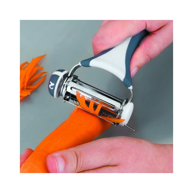 Eplucheur multilames Mallard pour preparer une julienne de legumes Eplucheur multilames Mallard pour preparer une julienne de legumes