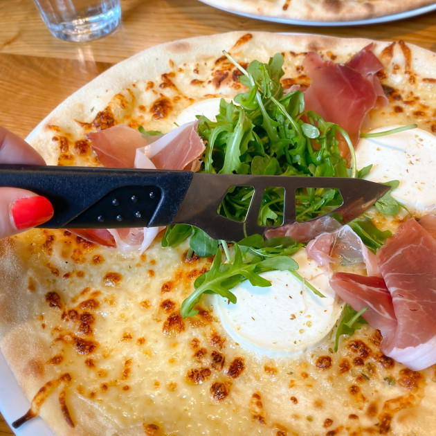 Couteau a pizza professionnel  Couteau a pizza professionnel