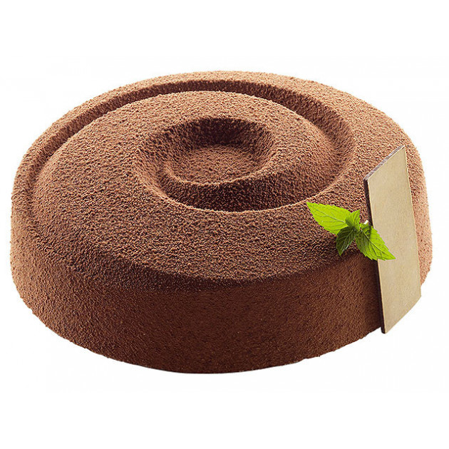 Realisation d'un gateau au chocolat avec le Moule en Silicone Vortex de la marque Silikomart Realisation d'un gateau au chocolat avec le Moule en Silicone Vortex de la marque Silikomart