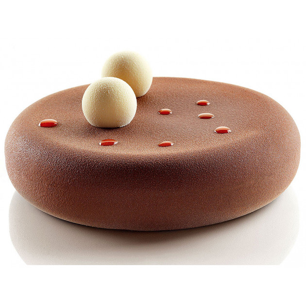 Preparation d'un dessert a base de chocolat avec le Moule Silicone Eclipse de la marque Silikomart Preparation d'un dessert a base de chocolat avec le Moule Silicone Eclipse de la marque Silikomart