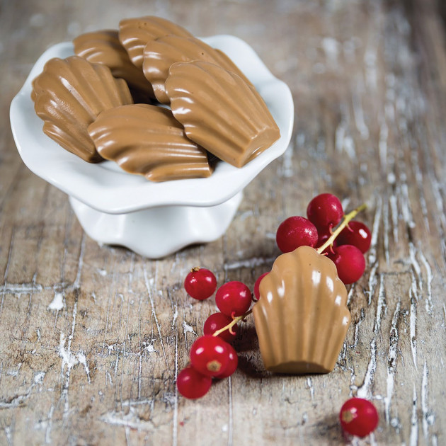 realisation de madeleine au chocolat