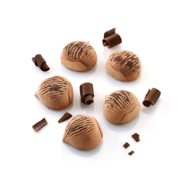 Réalisation de marrons à partir du moule en silicone