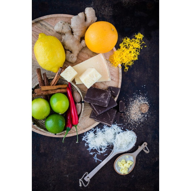 Résultat du Zesteur Microplane avec citron, noix de coco et chocolat Résultat du Zesteur Microplane avec citron, noix de coco et chocolat