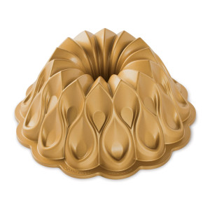 Moule à Gâteau Bundt Couronne Gold Nordic Ware Moule à Gâteau Bundt Couronne Gold Nordic Ware