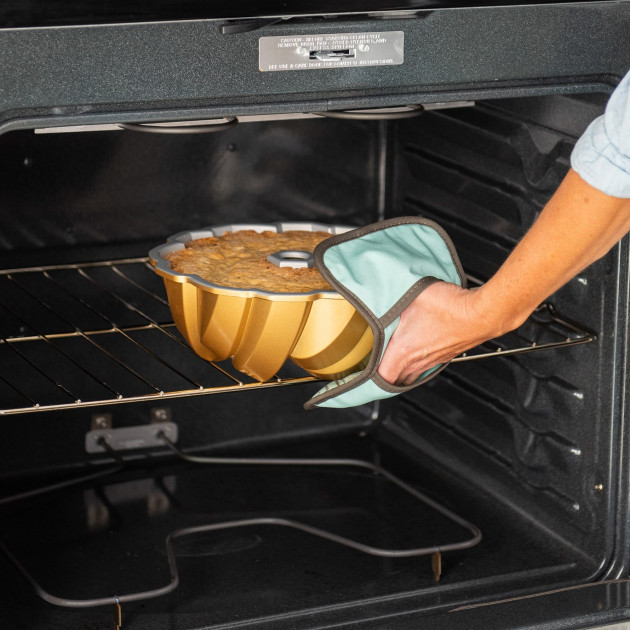 Moule Bundt Torsadé Gold Nordic Ware Moule Bundt Torsadé Gold Nordic Ware