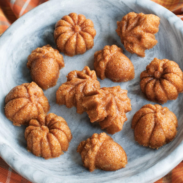 Moule Nordic Ware Garanti à Vie Moule Nordic Ware Garanti à Vie