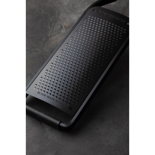 Lame Microplane inox revêtement PVD noir Lame Microplane inox revêtement PVD noir