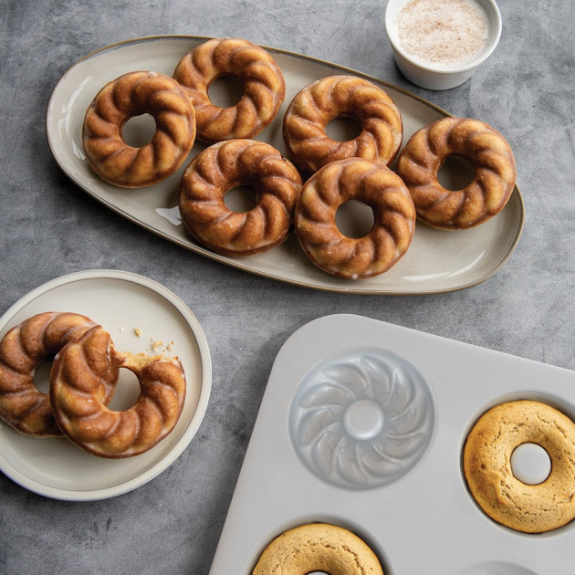 Moule en Aluminium - Moule Nordic Ware Moule en Aluminium - Moule Nordic Ware