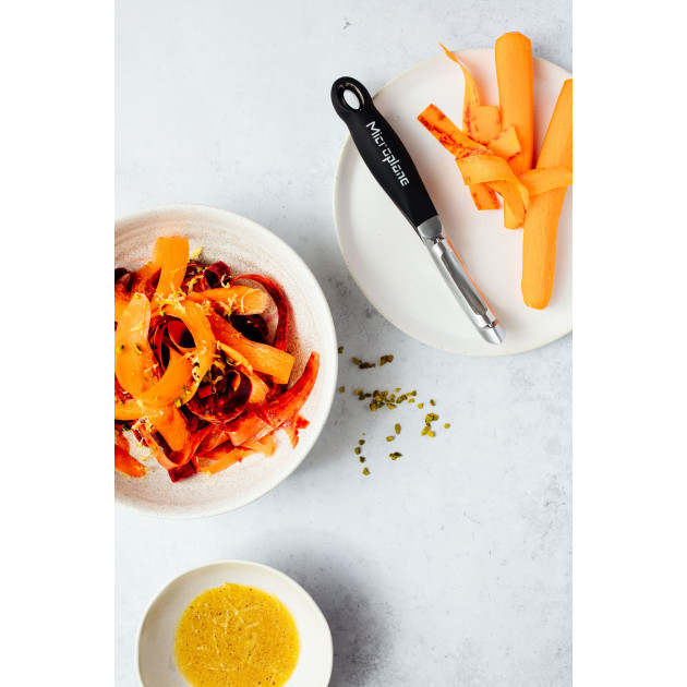 Économe légumes professionnel à poignée ergonomique Économe légumes professionnel à poignée ergonomique