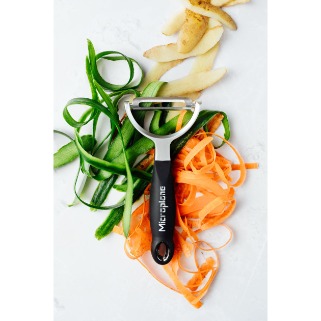 Économe Microplane Manche ergonomique en Y Économe Microplane Manche ergonomique en Y