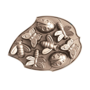Moule à Gâteaux Coccinelle et Libellule (x8) Toffee Nordic Ware Moule à Gâteaux Coccinelle et Libellule (x8) Toffee Nordic Ware