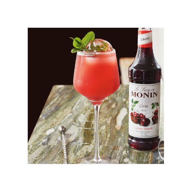 Gin Tonic avec Sirop Cerise Monin Gin Tonic avec Sirop Cerise Monin