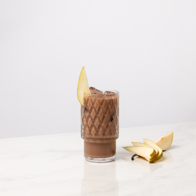 Sirop Monin Poire dans un Latte Glacé Sirop Monin Poire dans un Latte Glacé