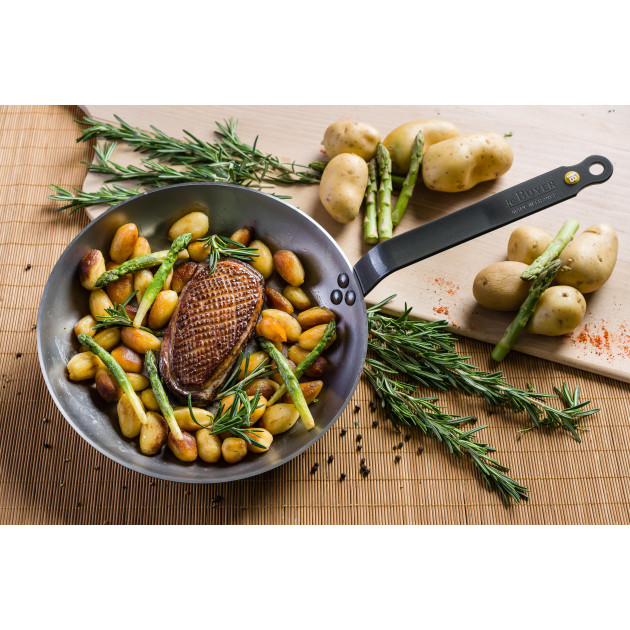 Poêle à Légumes en Fer Poêle à Légumes en Fer