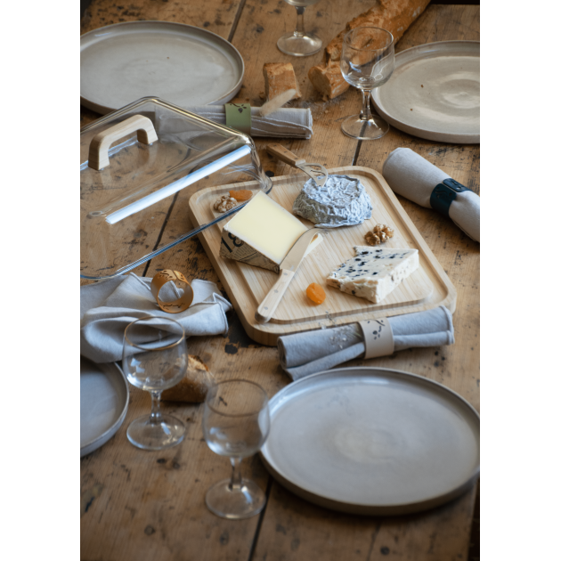 Plateau à fromage en bois avec cloche en verre Plateau à fromage en bois avec cloche en verre