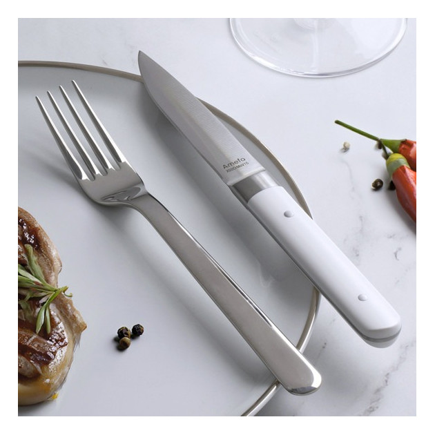 Couteau blanc Couteau blanc