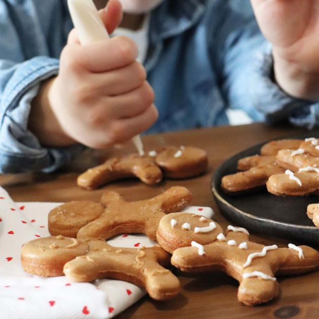 Bonhommes Pain d'Épices Maison Bonhommes Pain d'Épices Maison