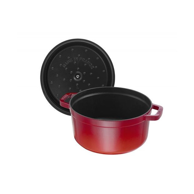 Cocotte et couvercle en fonte Rouge Cerise Staub