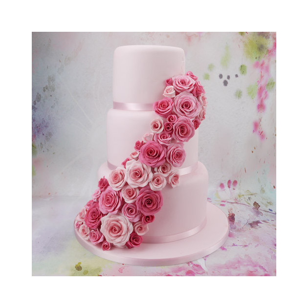 Piece Montee avec cascade de roses en pate a sucre Piece Montee avec cascade de roses en pate a sucre