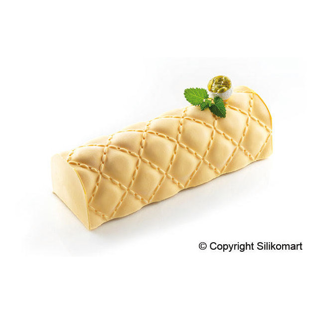 BÃ»che Effet Matelasse realisee a l'aide du Tapis Decor a BÃ»che Silicone