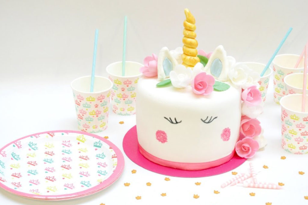 Comment Recouvrir Un Gateau De Pate A Sucre Comment Recouvrir Un Gateau De Pate A Sucre