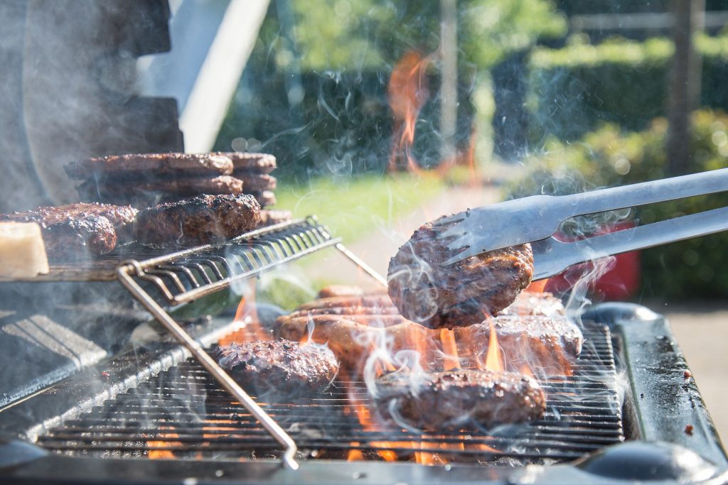 Grillades estivales : les essentiels pour le barbecue !