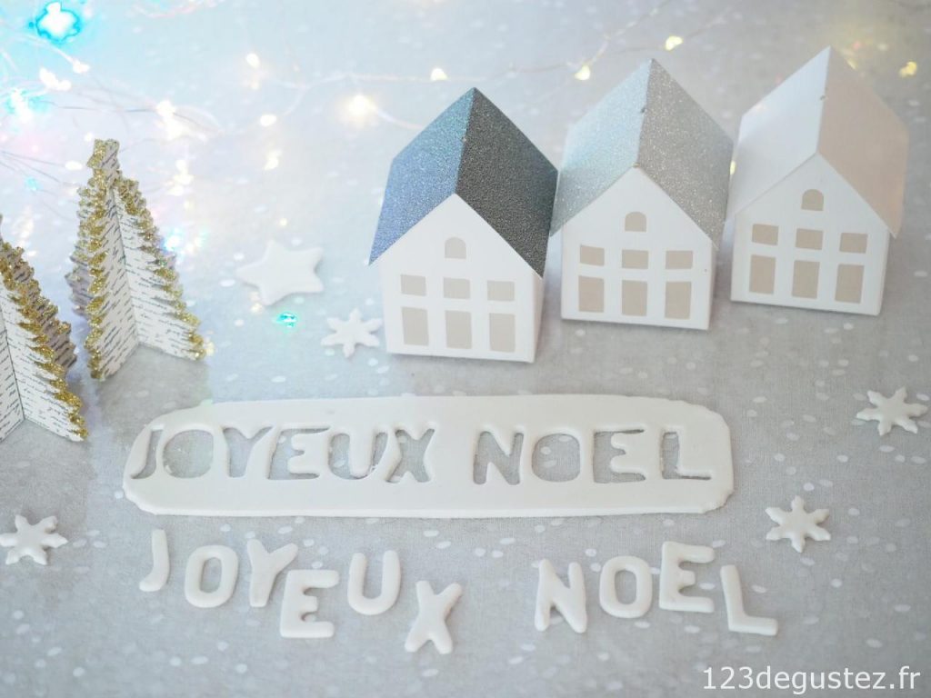 Comment réaliser un Décor en Pâte à Sucre pour Noël ?