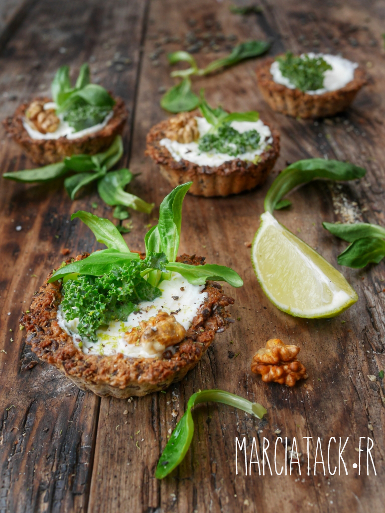 Réalisez de croquantes tartelettes au chou kale et noix