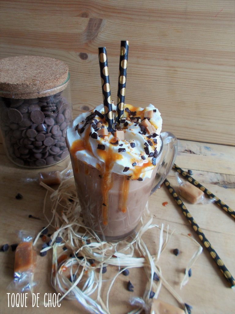 Chocolat chaud caramel préparé par Toque de Choc