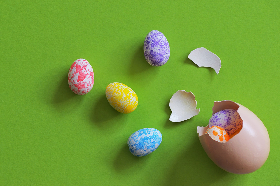 Oeuf surprise au chocolat pour Pâques